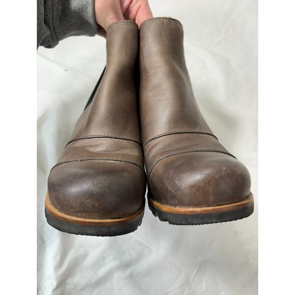 SOREL Lea Wedge Brown Waterproof Leather Boots Size 6.5 - Picture 9 of 12